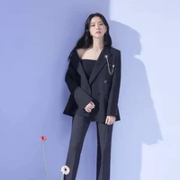 Kim Jisoo(cô)