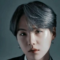 Min/Kim Yoongi