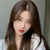 Lạc Quỳnh Chi