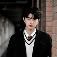 Ngô Quang Khải-em trai cô