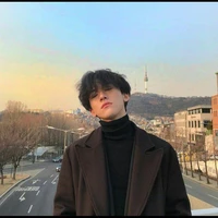 Tuân Lập Hưng - Thư kí Tuân