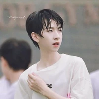 Hạ Tuấn Lâm