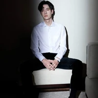 Nhất Bác18