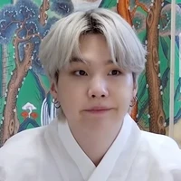 Min Yoongi(bạn thân Taehyung)