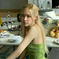 Nhi - Tác giả
