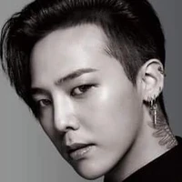 G Dragon(Trưởng phòng)
