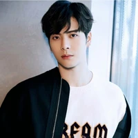 Vương Gia Nhĩ(jackson)