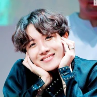 JUNG HOSEOK( 5 năm trước)