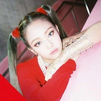 Jennie:siêu năng lực lửa