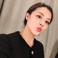 Park alice[Chị gái Rosé]