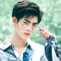 Vương Hạo hiên (em trai NB)