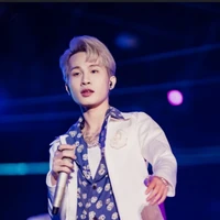 idol con chướng