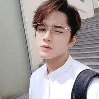 Quốc Thắng( anh trai cô