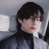 Kim Taehyung-Hắn