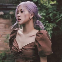 Jeon Rosé(chị Y)