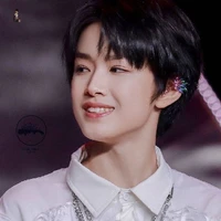 Trương Cực ( anh ba )