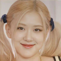 Park Chaeyoung ( Rosé )