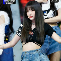 Kang Seulgi( cô)