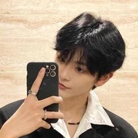 Phùng Nhân Mã| iAmsaggi-chan