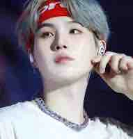 Min Yoongi(suga)