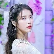 IU