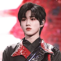 Tống Á Hiên
