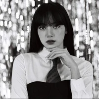 Lalisa Manoban(Cô)
