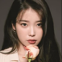IU
