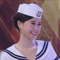 Lâm vỹ dạ(cô giáo)