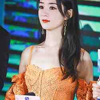Triệu Lệ Dĩnh(Mama các cậu)