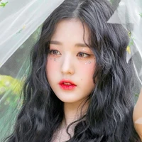 Jang Won-young( thích V)