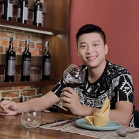 M.Giang