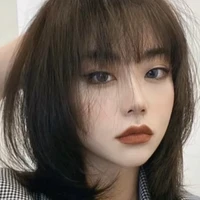 Mẹ của các anh