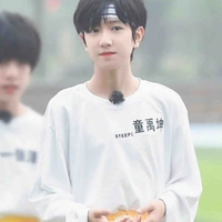Đồng Vũ Khôn 