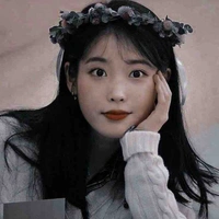 Lee Ji-Eun ( chị hai nàng ) ( chị )