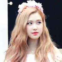 Park Chaeyoung ( nàng )