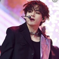 Kim Taehyung ( V )
