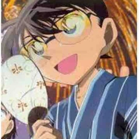 Edogawa conan(cậu khi bị teo nhỏ)