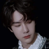 VƯƠNG  NHẤT BÁC