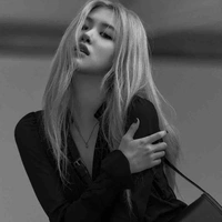 Rosé (cô)