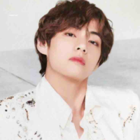 KIM TAEHYUNG 