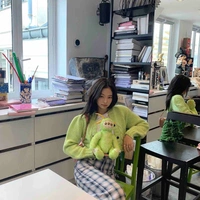 Jennie(em)
