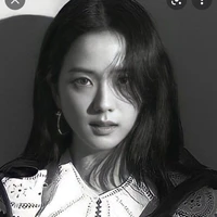 KIM JIsoo