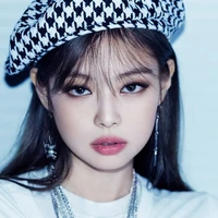 Jennie (Y)