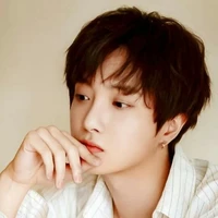 Vu Bân(trợ lí,BFF NB)