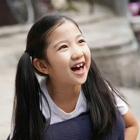 Lý Tiêm Tiêm(lúc nhỏ)