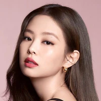 Jennie- Kim Jennie