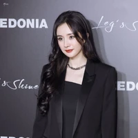 Dương Mịch ( mẹ của Bác ca)