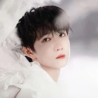 Đồng Vũ Khôn(công 4)