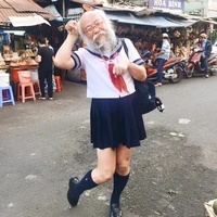Đang nhảy cha cha cha